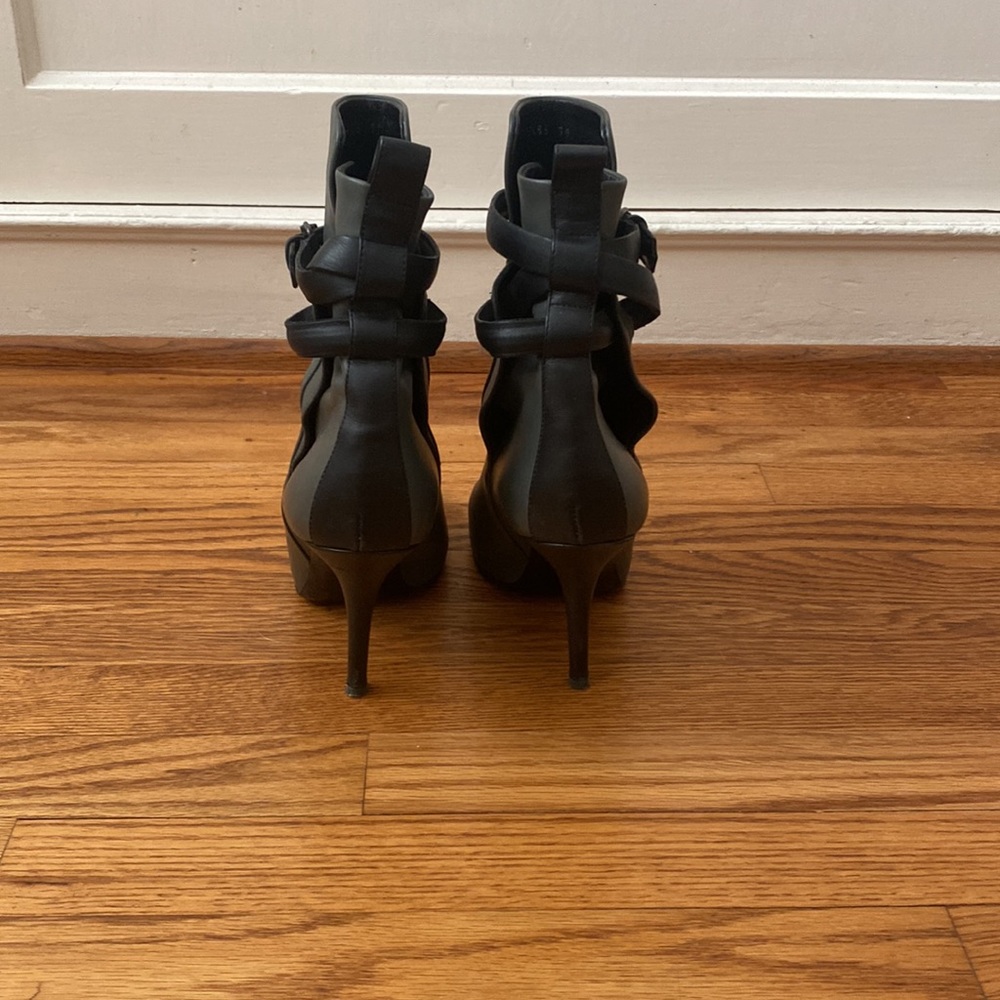 Balenciaga boots - Picture 2 of 6